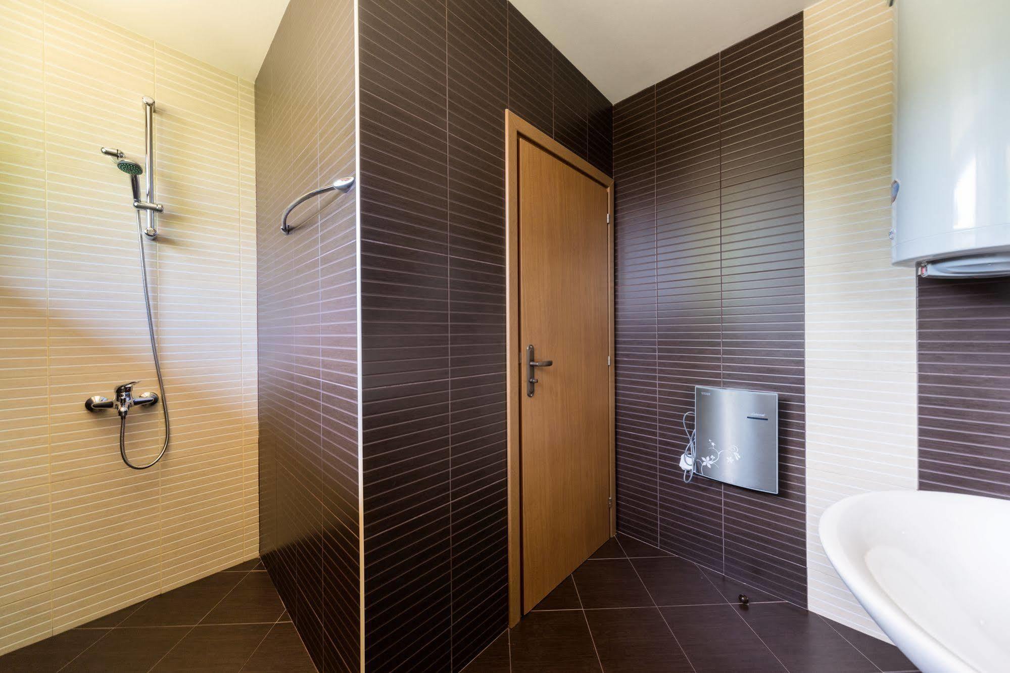 Ribaritsa Guest House Vitora מראה חיצוני תמונה